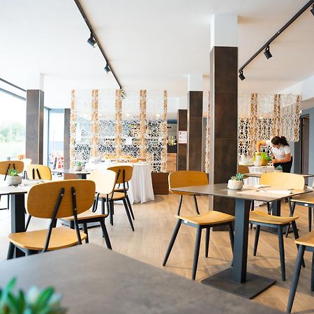 Horizon Hotel Badesi Εξωτερικό φωτογραφία