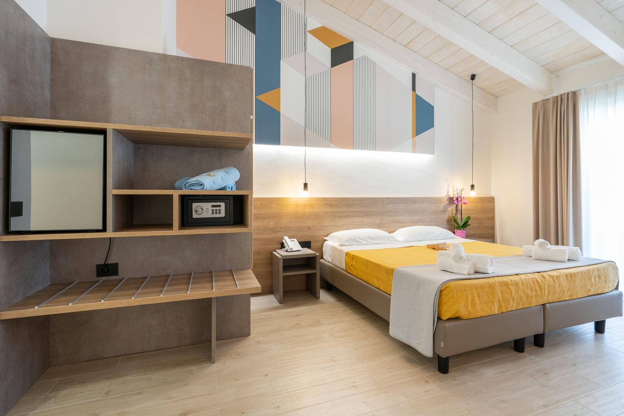 Horizon Hotel Badesi Εξωτερικό φωτογραφία