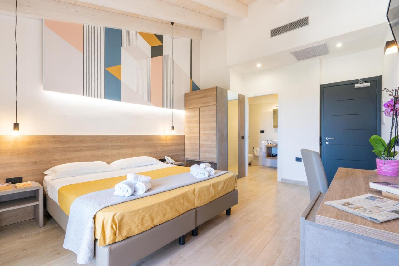 Horizon Hotel Badesi Εξωτερικό φωτογραφία