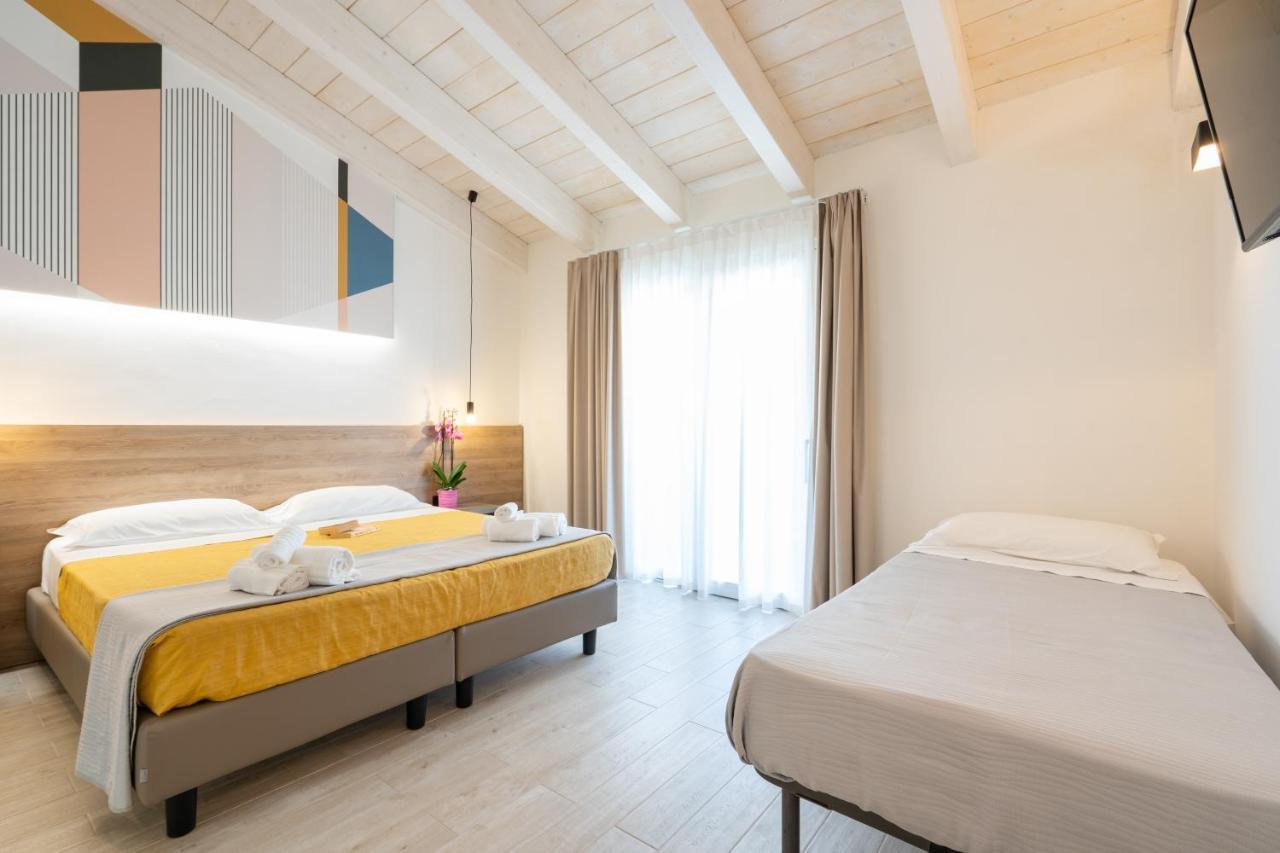 Horizon Hotel Badesi Εξωτερικό φωτογραφία